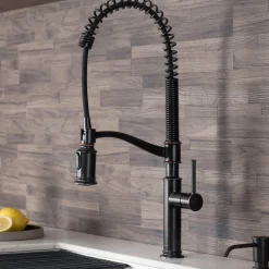 Commercial Style Pull-Down Kitchen Faucet in Oil Rubbed Bronze