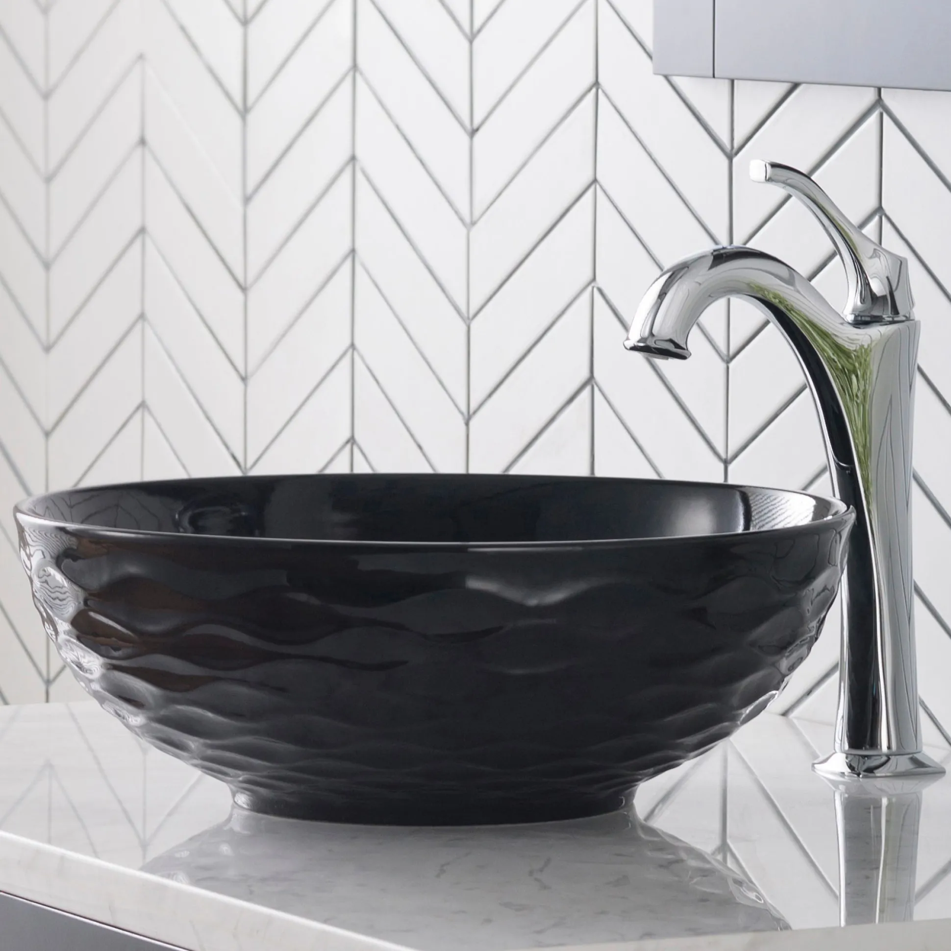 16 1/2" Round Vessel Ceramic Bathroom Sink in Black