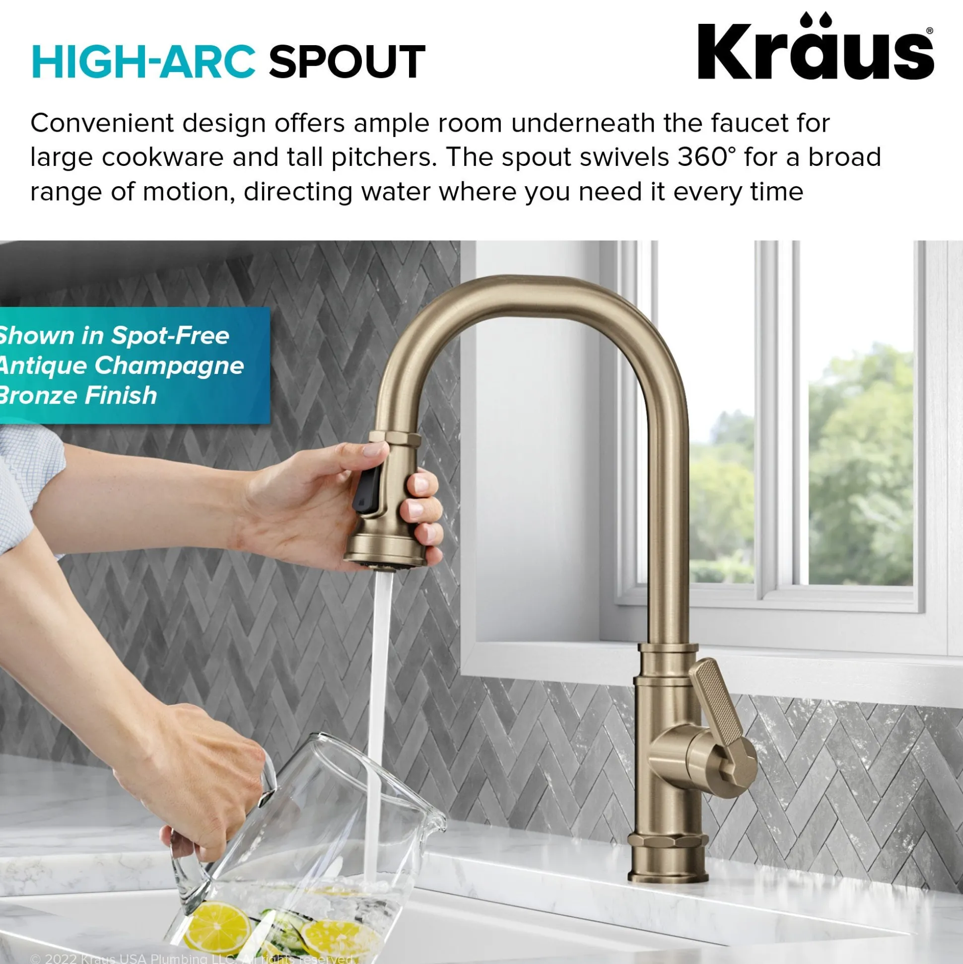 Transitional Industrial Pull-Down Single Handle Kitchen Faucet in Matte Black