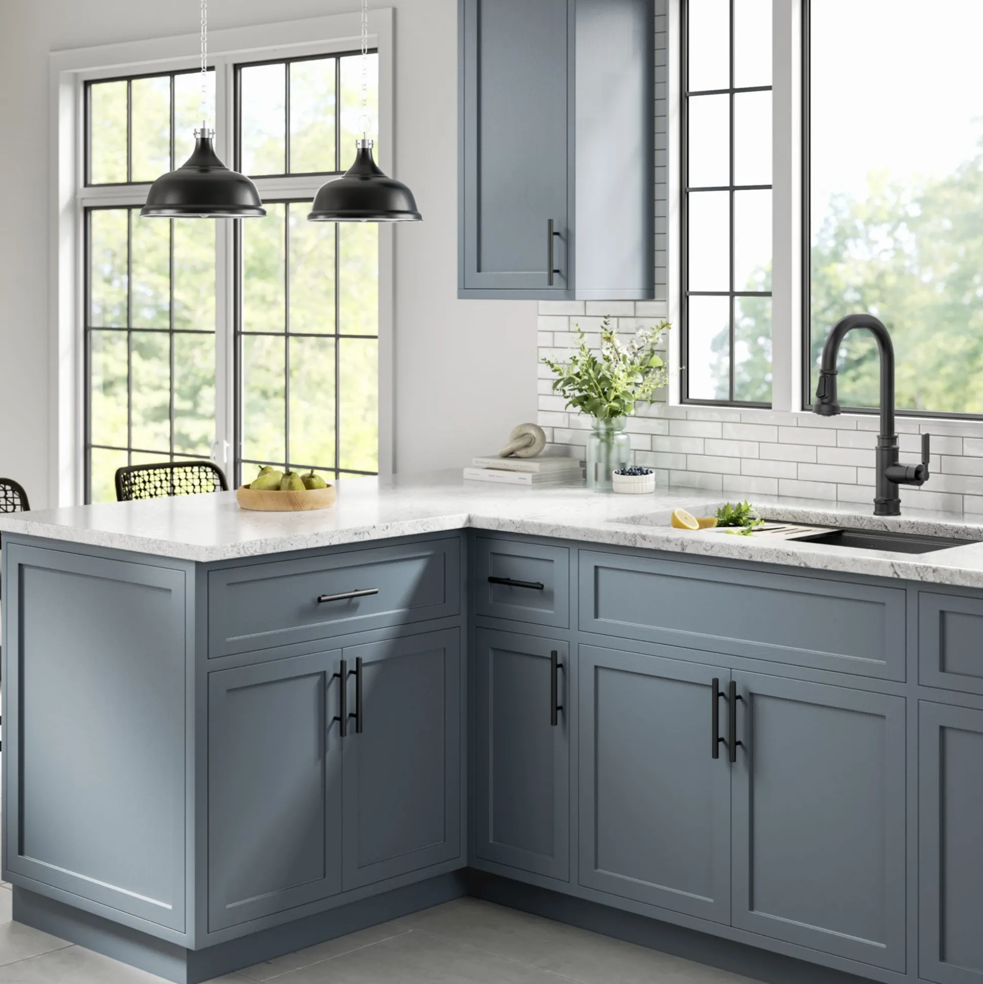 Transitional Industrial Pull-Down Single Handle Kitchen Faucet in Matte Black